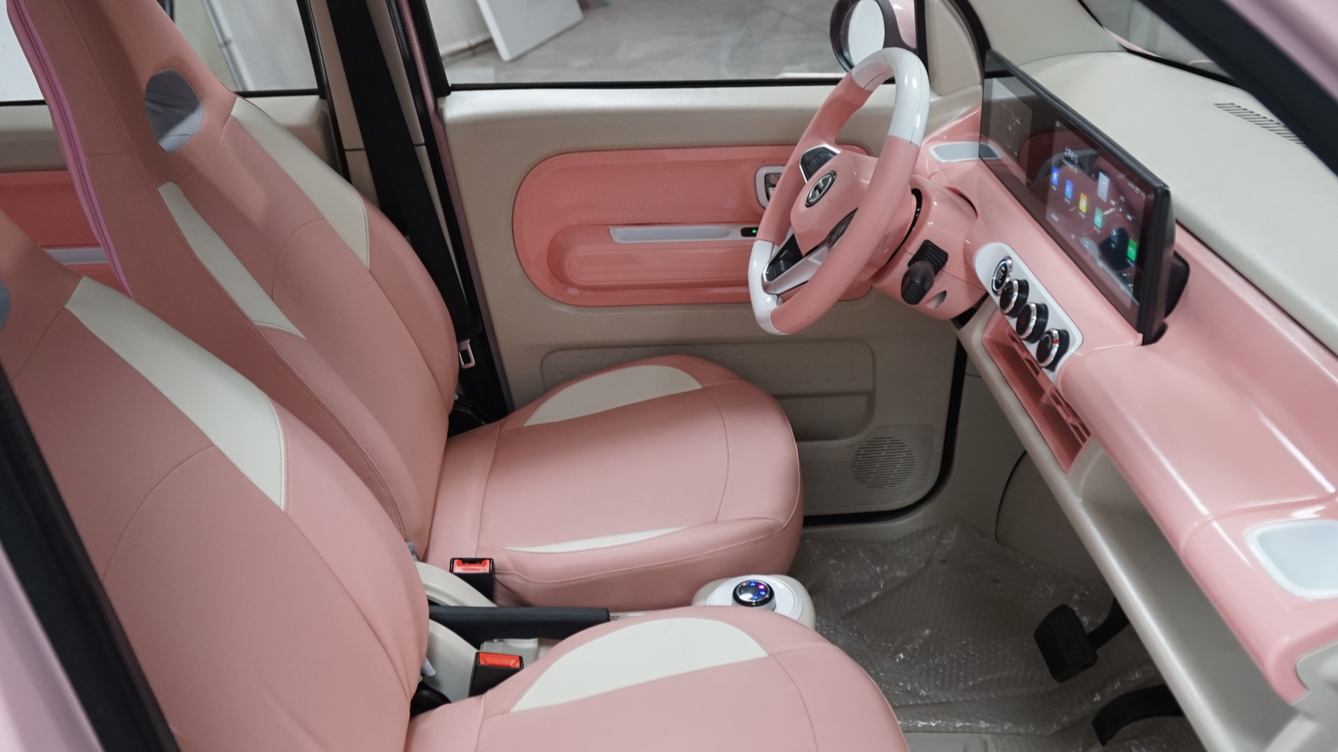 Nova interior view 2